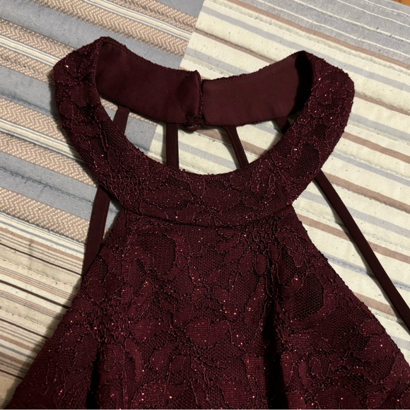Wine red sparkling mini poof dress, backless - Picture 2 of 8